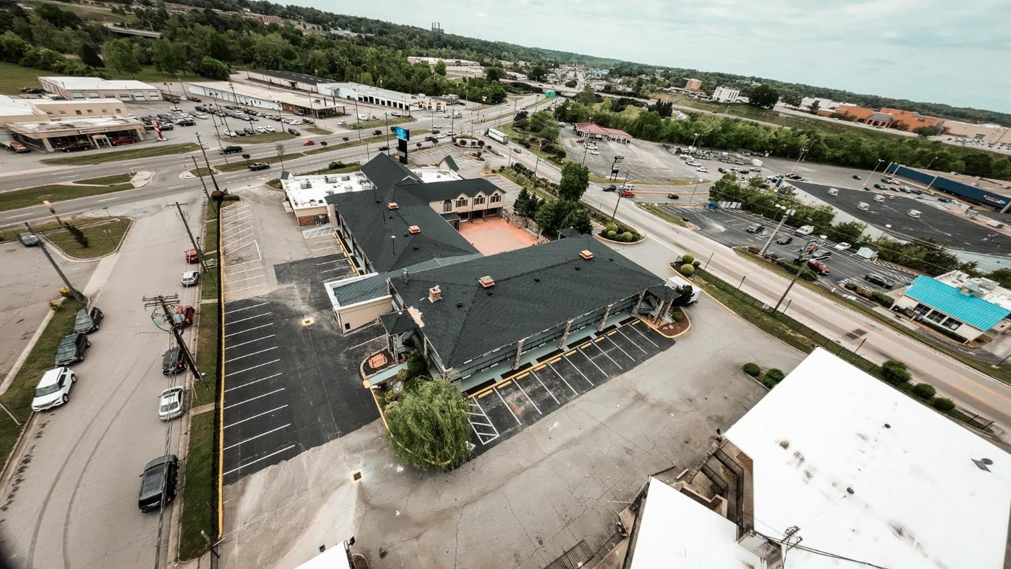 Riverside Inn & Suites By Oyo Danville Ceaser Casino Luaran gambar